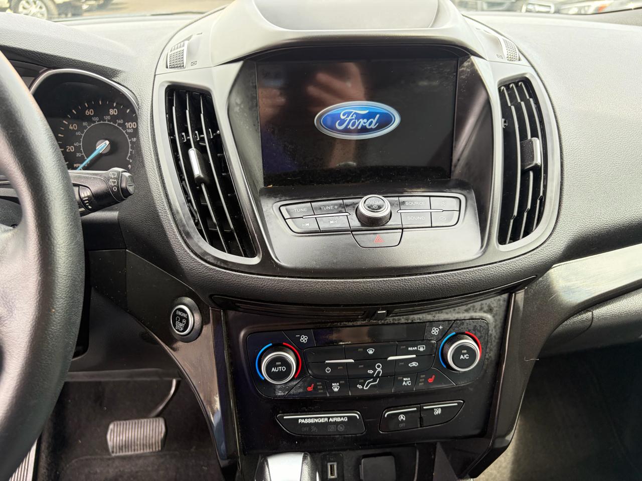 Ford Escape SE FWD 2019