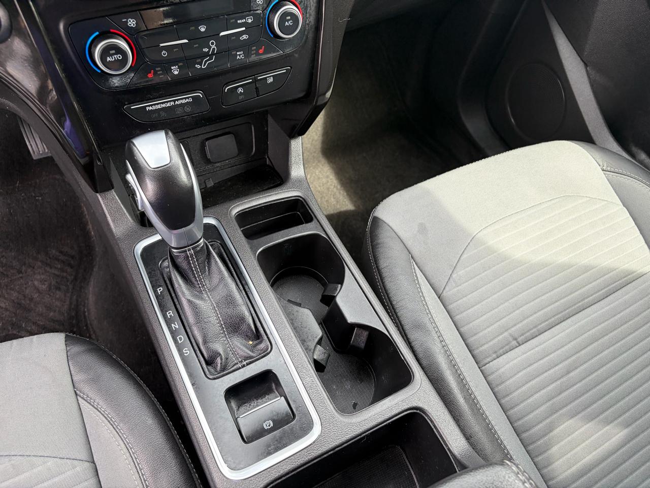 Ford Escape SE FWD 2019