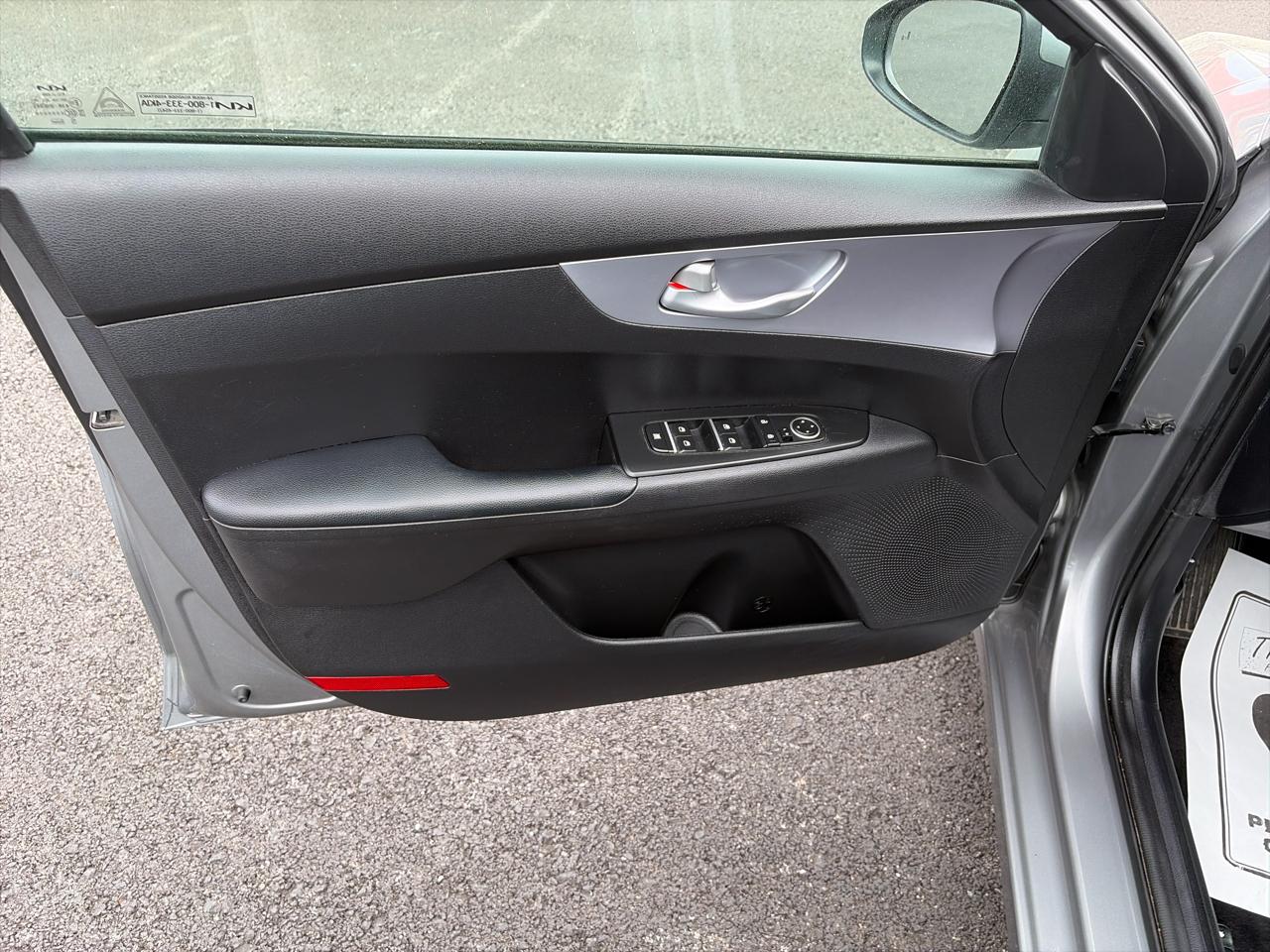 Kia Forte LXS IVT 2022