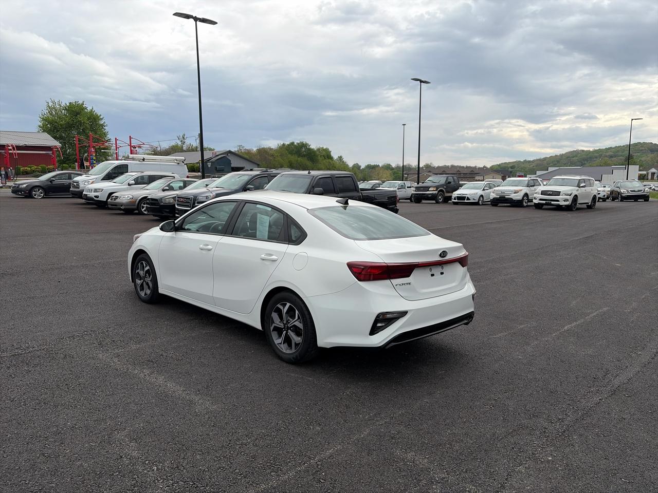 Kia Forte LXS IVT 2021