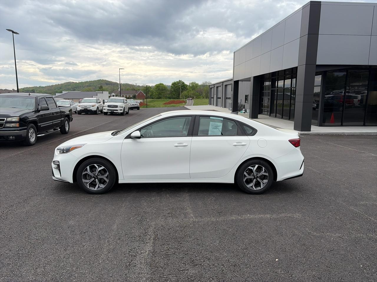 Kia Forte LXS IVT 2021