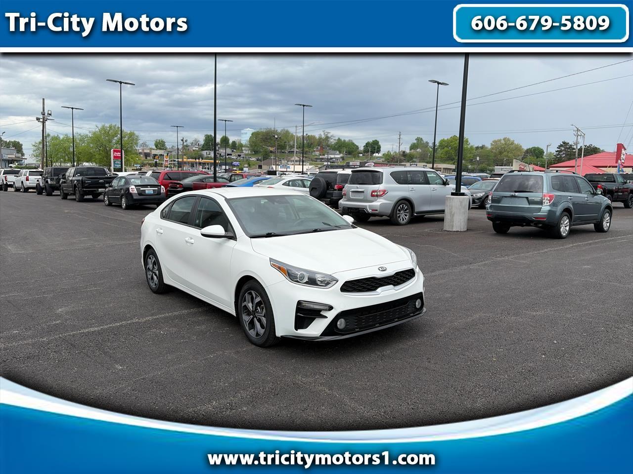 Kia Forte LXS IVT 2021