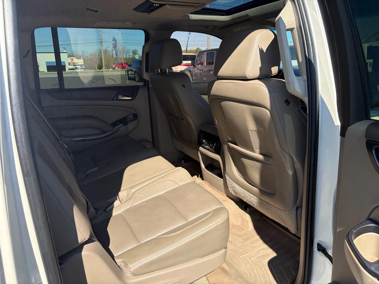 GMC Yukon XL 4WD 4dr SLT 2015