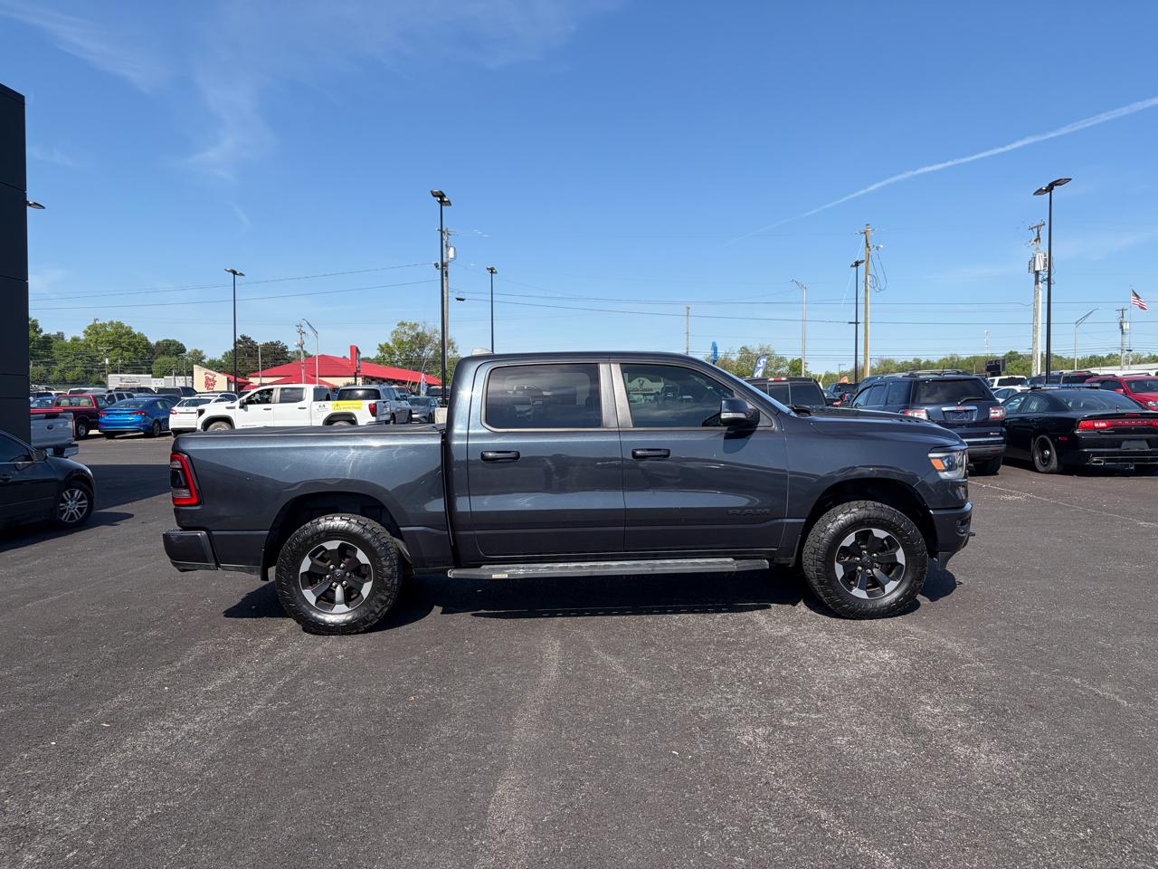 RAM 1500 Sport 4x4 Crew Cab 5'7" Box 2019