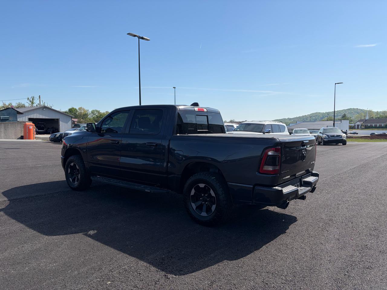 RAM 1500 Sport 4x4 Crew Cab 5'7" Box 2019