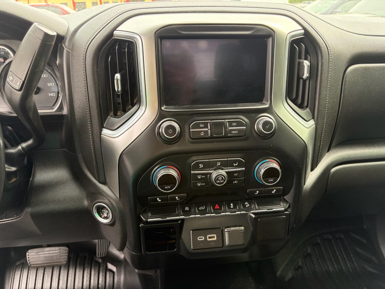Chevrolet Silverado 1500 4WD Double Cab 147" LT w/1LT 2021