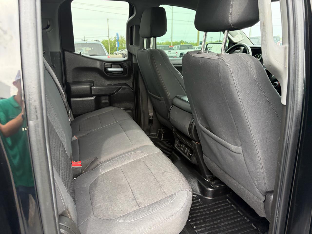 Chevrolet Silverado 1500 4WD Double Cab 147" LT w/1LT 2021