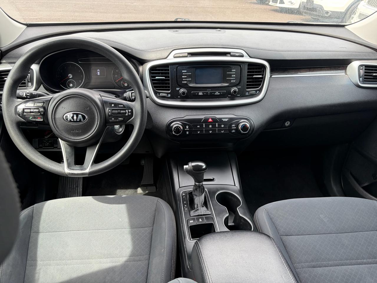 Kia Sorento LX V6 AWD 2017
