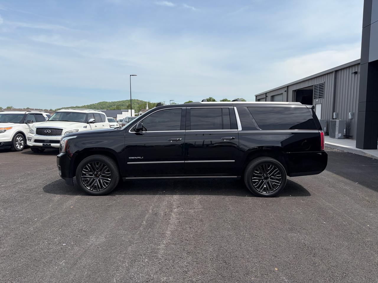 GMC Yukon XL 4WD 4dr Denali 2018