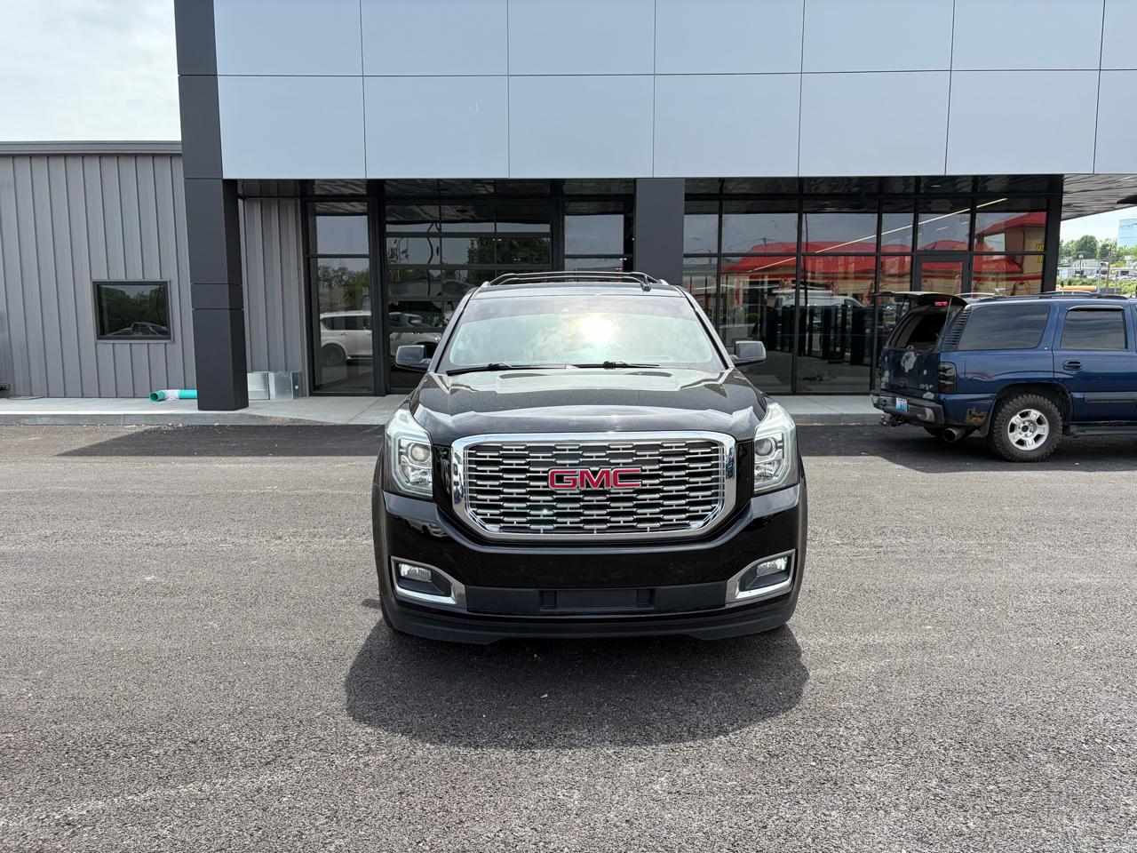 GMC Yukon XL 4WD 4dr Denali 2018