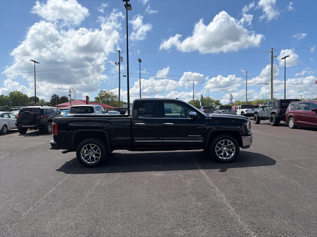 GMC Sierra 1500 4WD Double Cab 143.5" SLT 2018