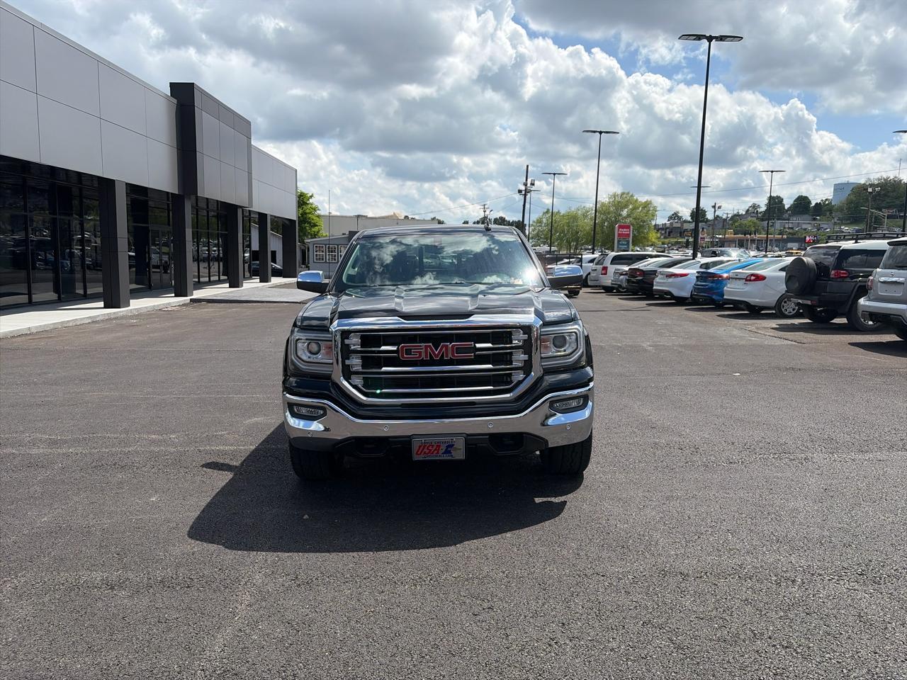 GMC Sierra 1500 4WD Double Cab 143.5" SLT 2018