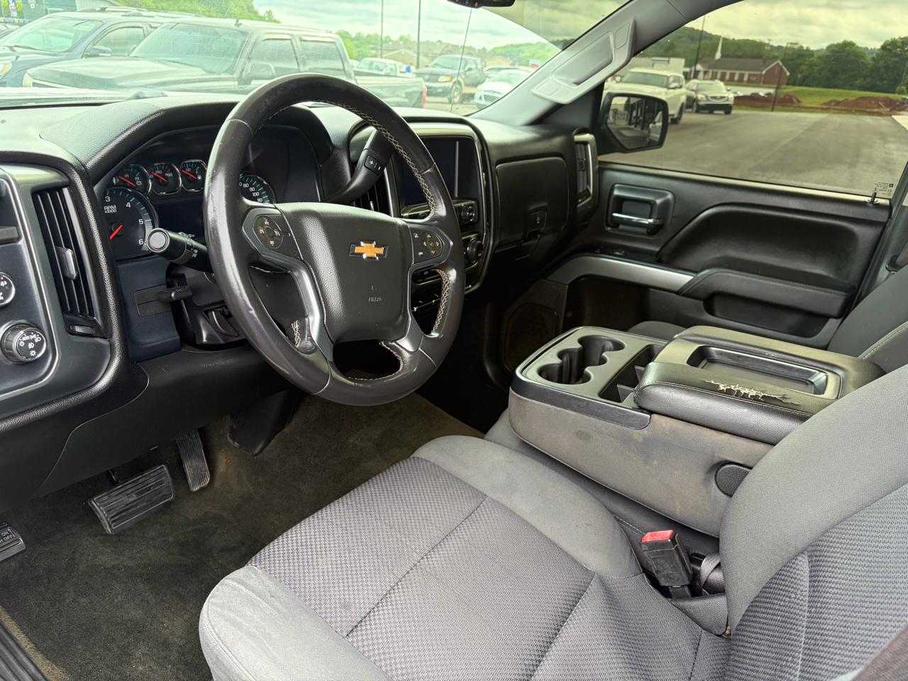 Chevrolet Silverado 1500 4WD Crew Cab 143.5" LT w/1LT 2016