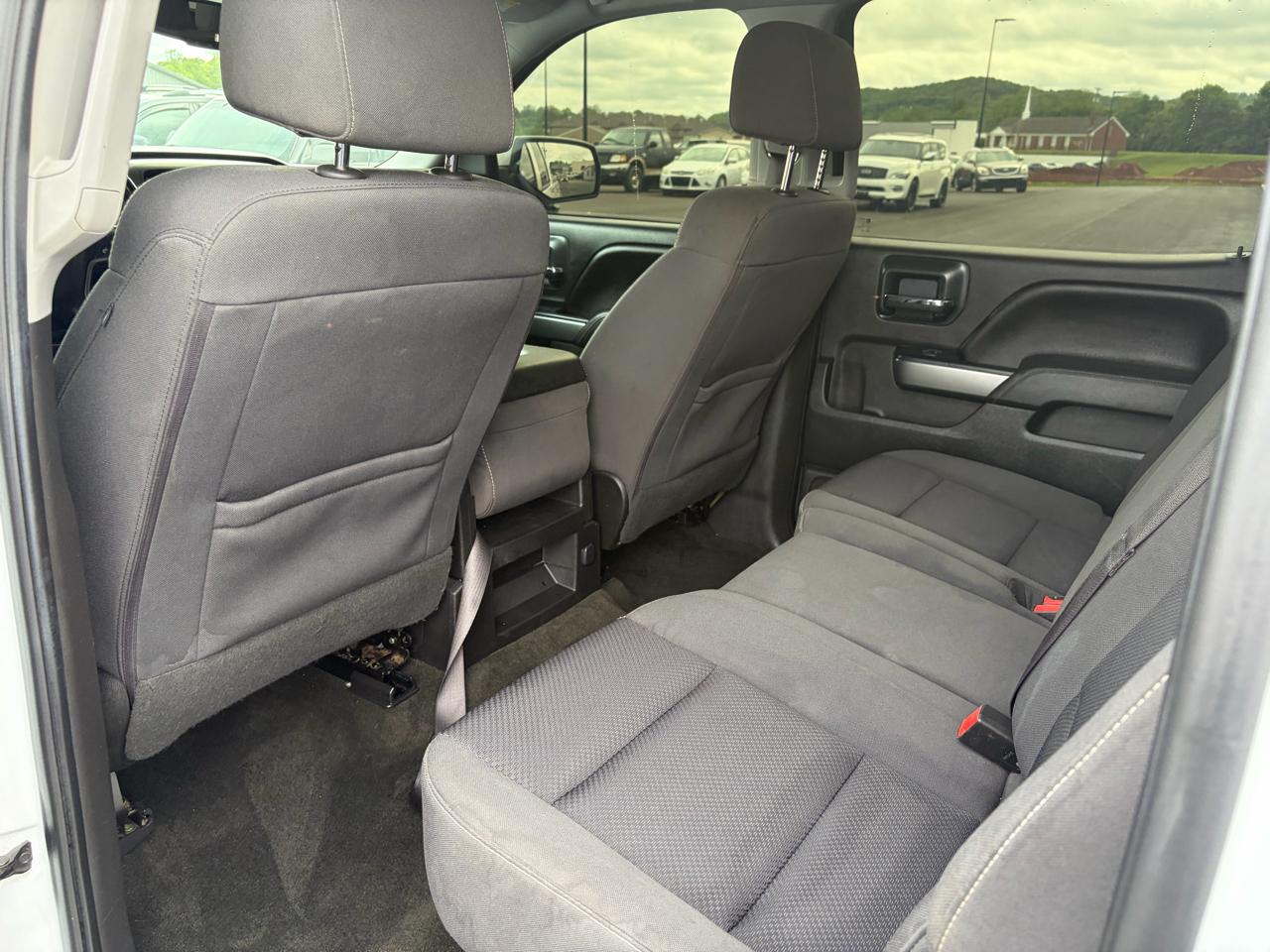 Chevrolet Silverado 1500 4WD Crew Cab 143.5" LT w/1LT 2016