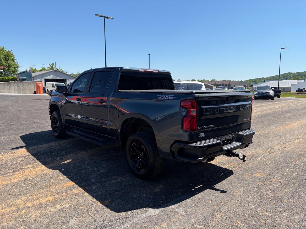 Chevrolet Silverado 1500 4WD Crew Cab 147" Custom Trail Boss 2020