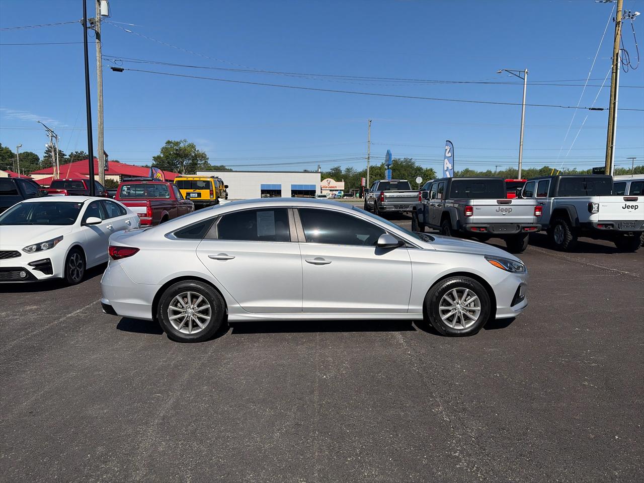 Hyundai Sonata SE 2.4L 2019