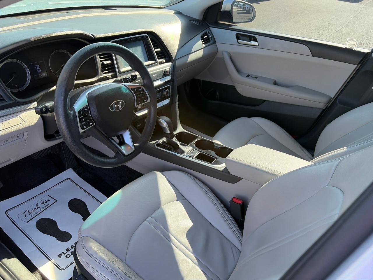 Hyundai Sonata SE 2.4L 2019