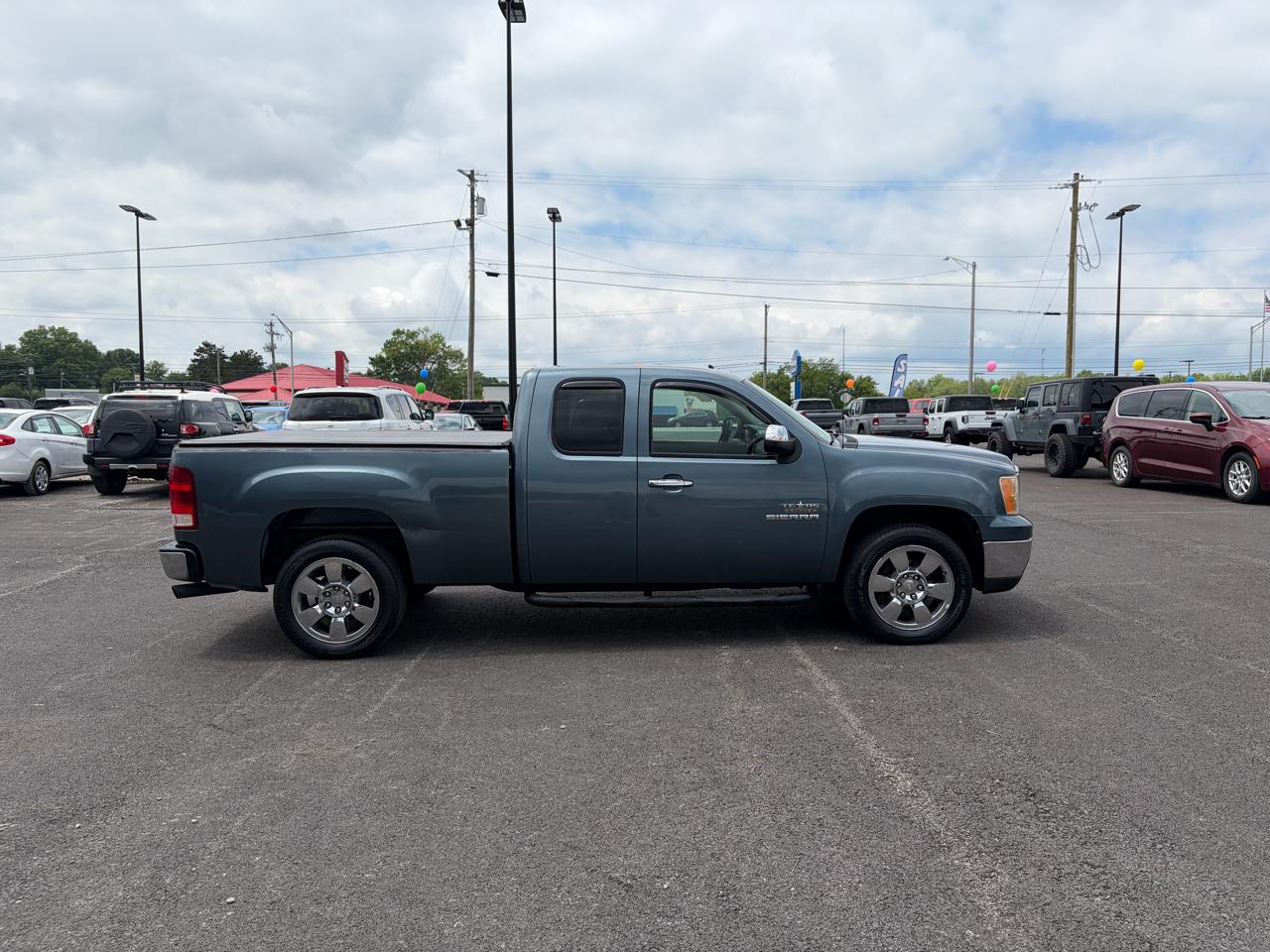 GMC Sierra 1500 2WD Ext Cab 143.5" SLE 2011