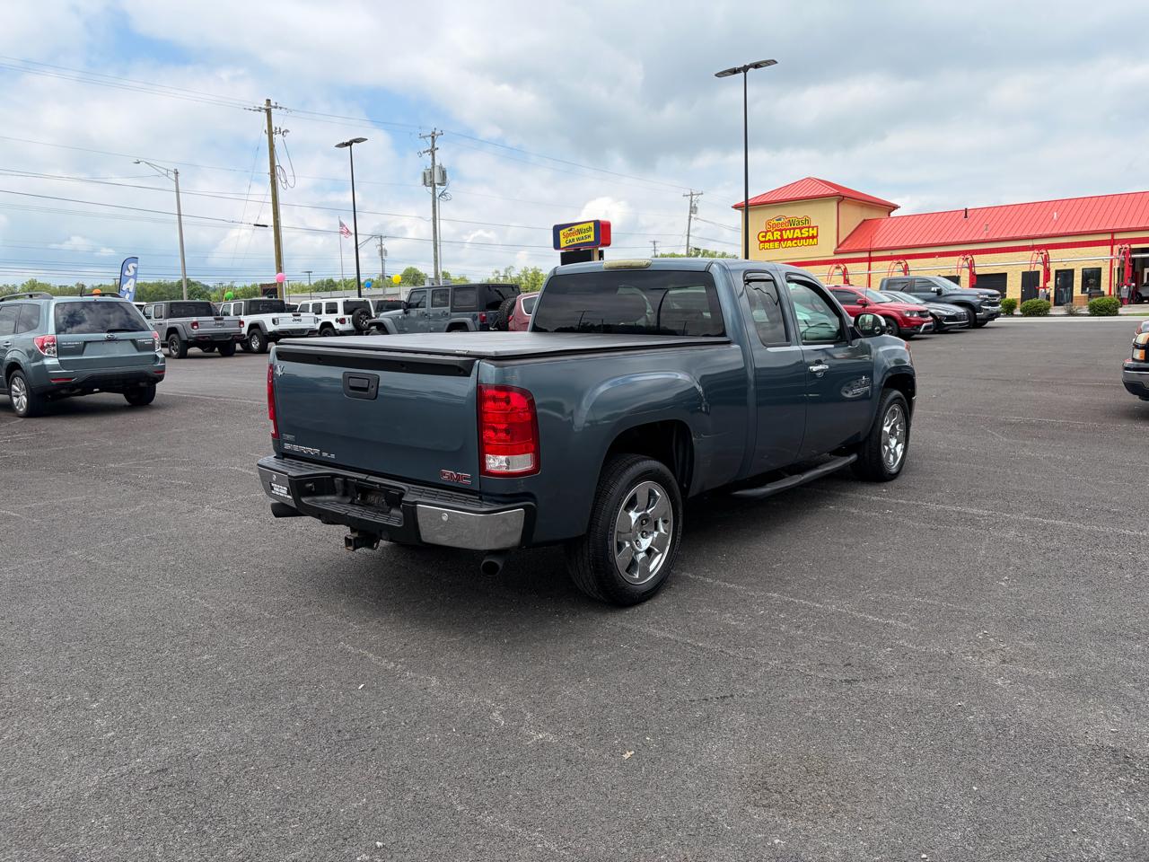 GMC Sierra 1500 2WD Ext Cab 143.5" SLE 2011