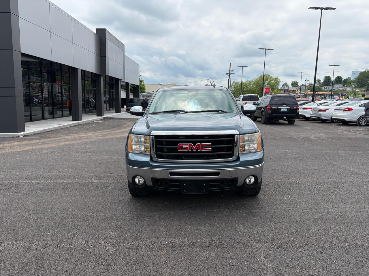 GMC Sierra 1500 2WD Ext Cab 143.5" SLE 2011