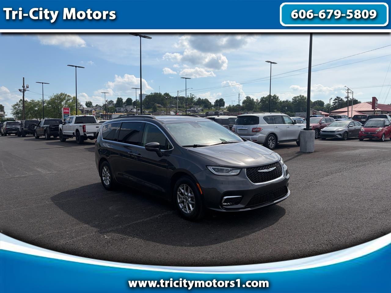 Chrysler Pacifica Touring L FWD 2022