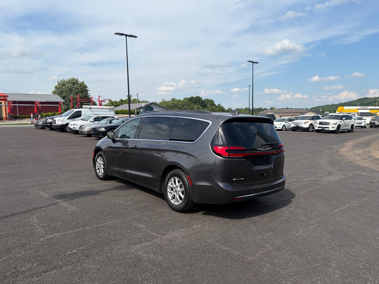 Chrysler Pacifica Touring L FWD 2022