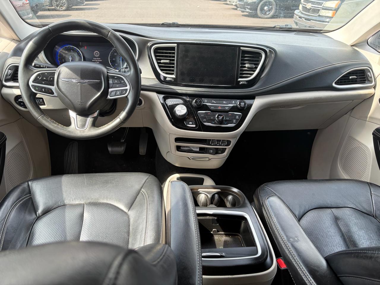 Chrysler Pacifica Touring L FWD 2022