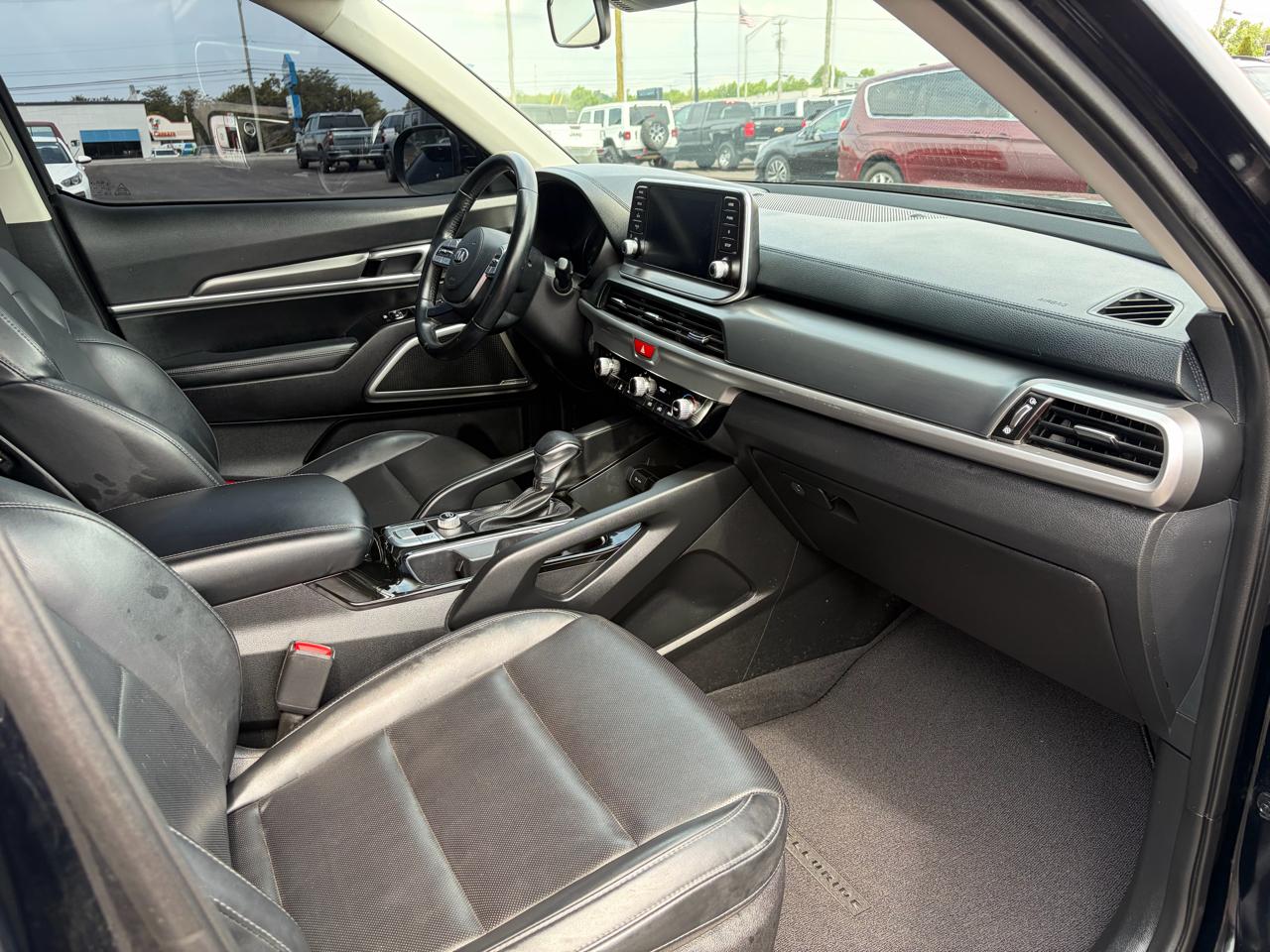 Kia Telluride LX FWD 2021