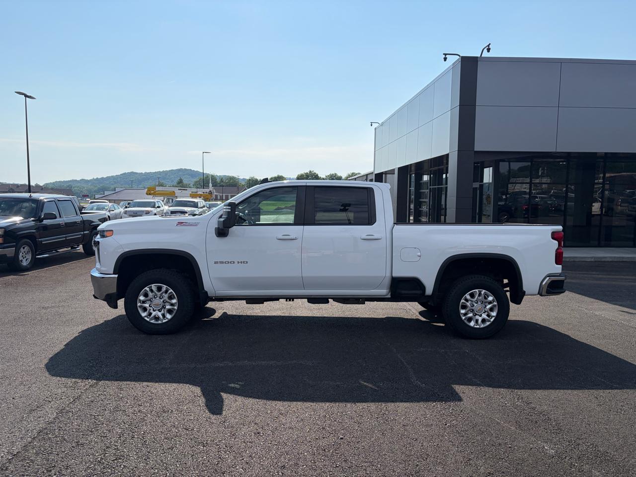 Chevrolet Silverado 2500HD 4WD Crew Cab 159" LT 2023