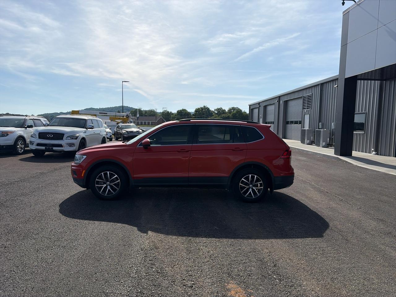 Volkswagen Tiguan 2.0T SE FWD 2019