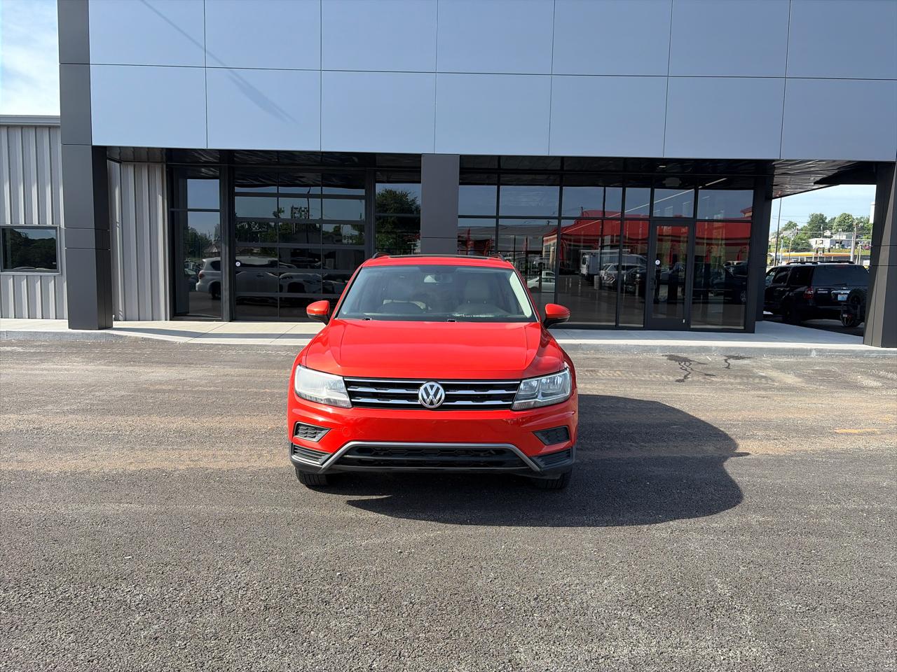 Volkswagen Tiguan 2.0T SE FWD 2019