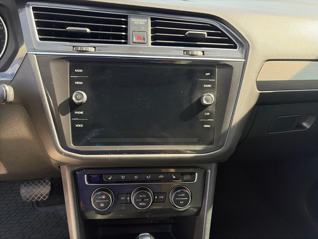 Volkswagen Tiguan 2.0T SE FWD 2019