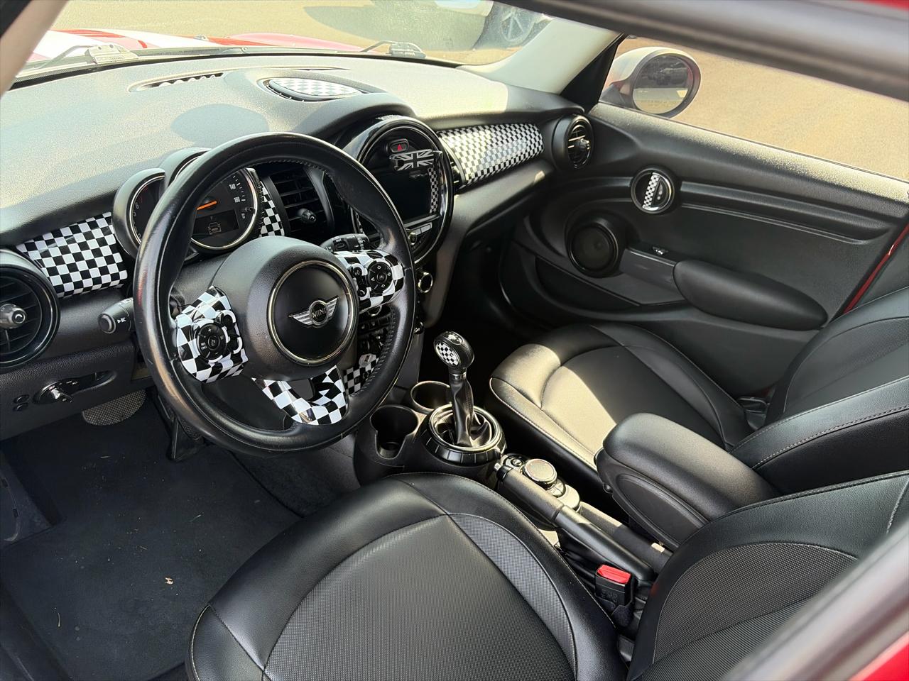 MINI Cooper Hardtop 4 Door 4dr HB 2016