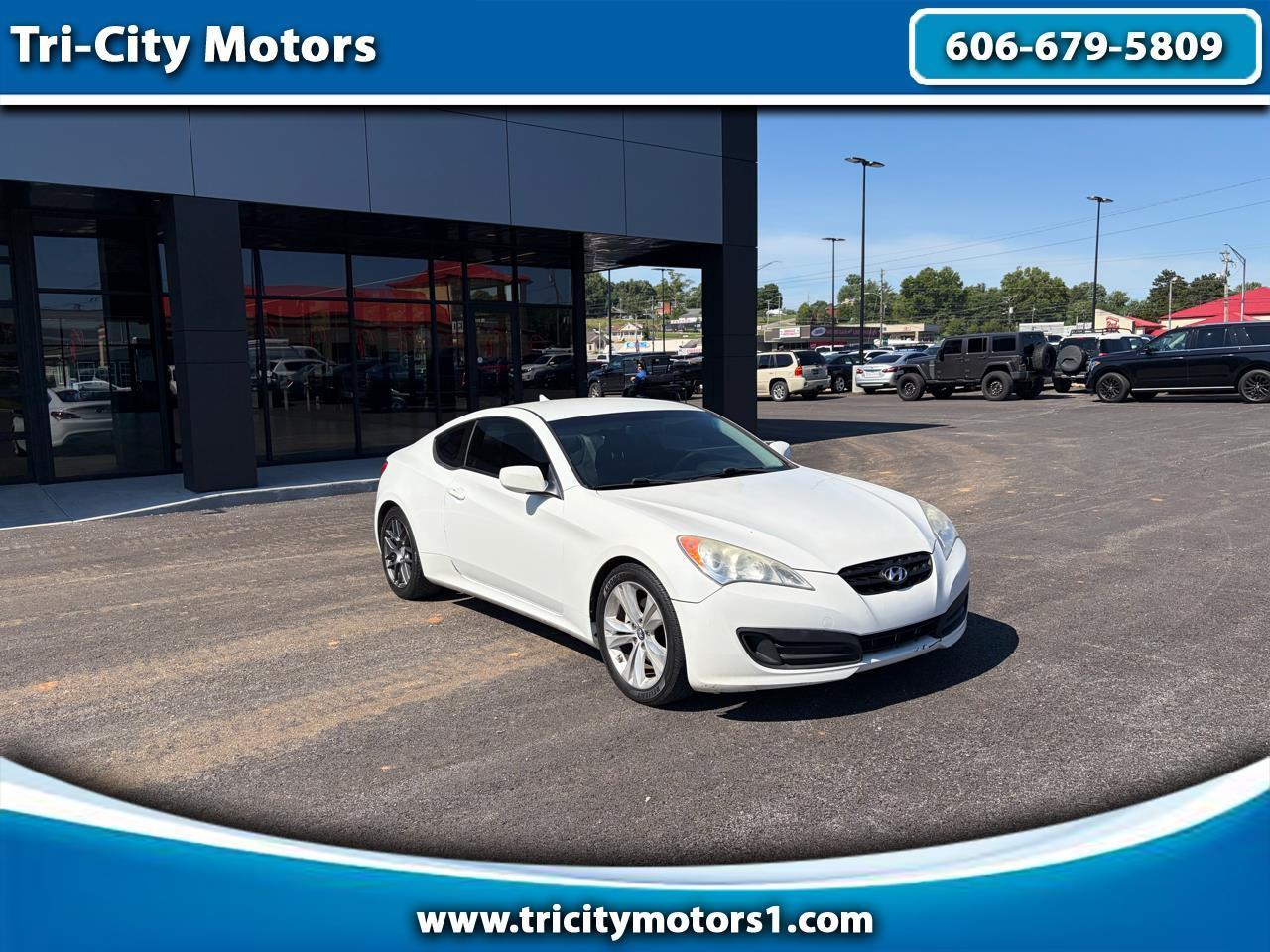 Hyundai Genesis Coupe 2dr I4 2.0T Auto 2012