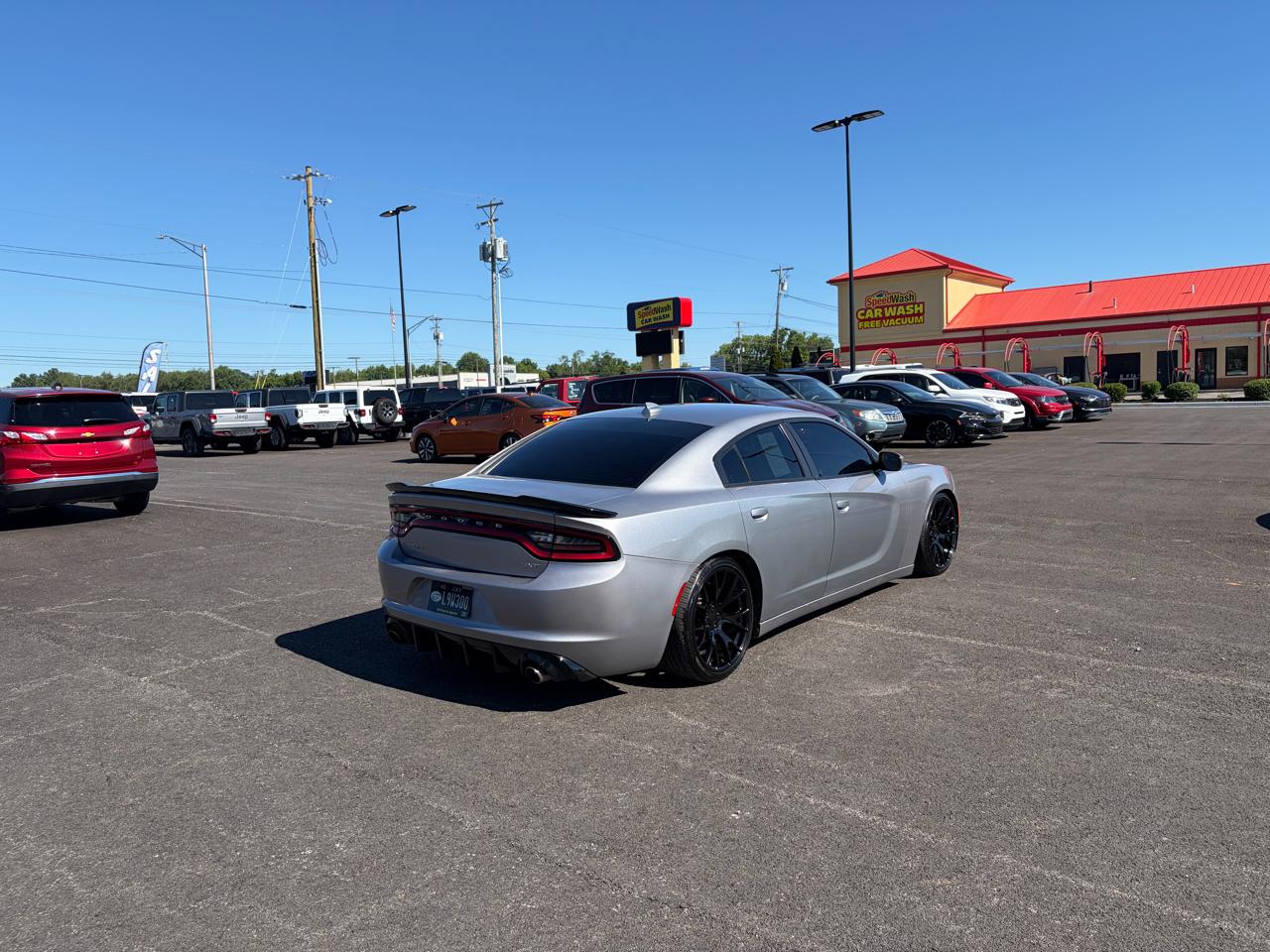 Dodge Charger 4dr Sdn SXT RWD 2016