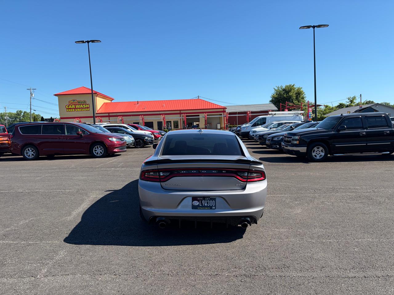 Dodge Charger 4dr Sdn SXT RWD 2016