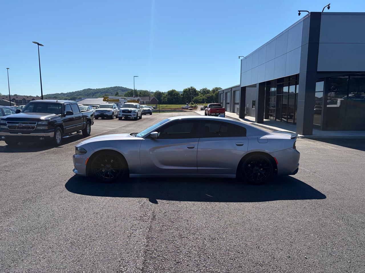 Dodge Charger 4dr Sdn SXT RWD 2016