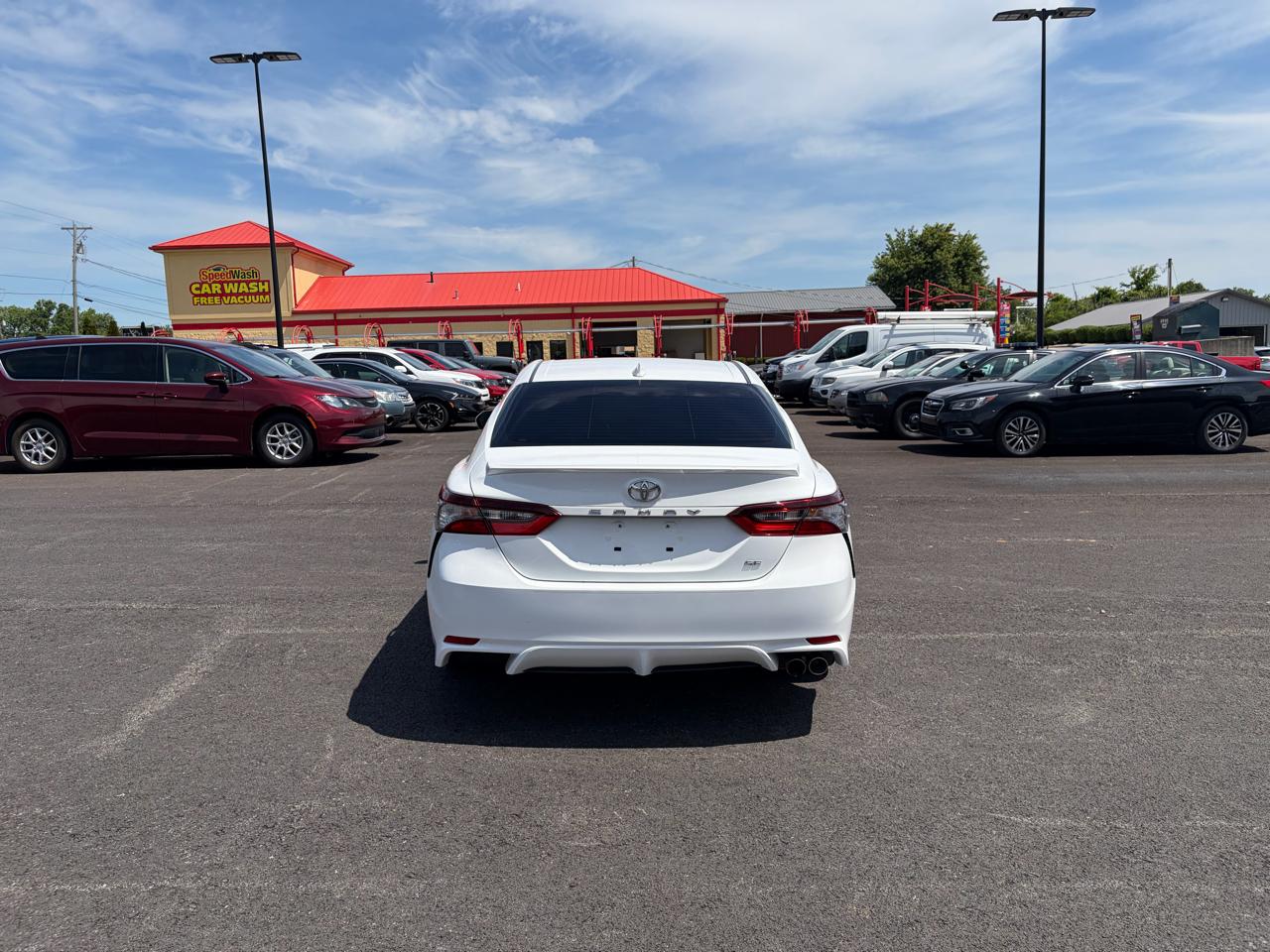 Toyota Camry SE Auto (Natl) 2023