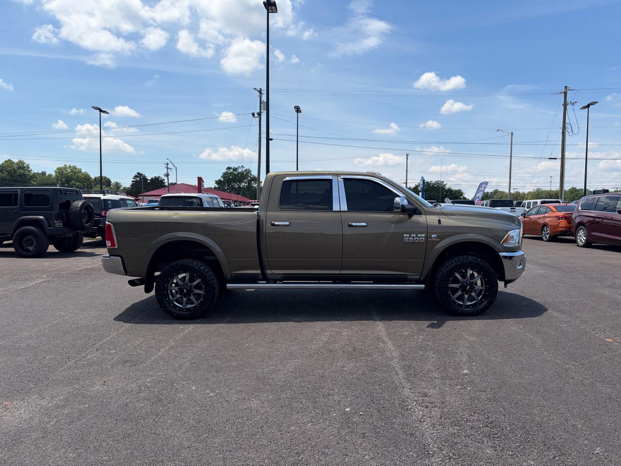 RAM 2500 4WD Crew Cab 149" Laramie 2015
