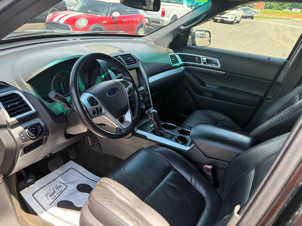 Ford Explorer FWD 4dr XLT 2014