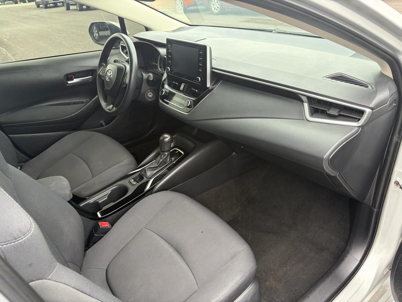 Toyota Corolla LE CVT (Natl) 2021