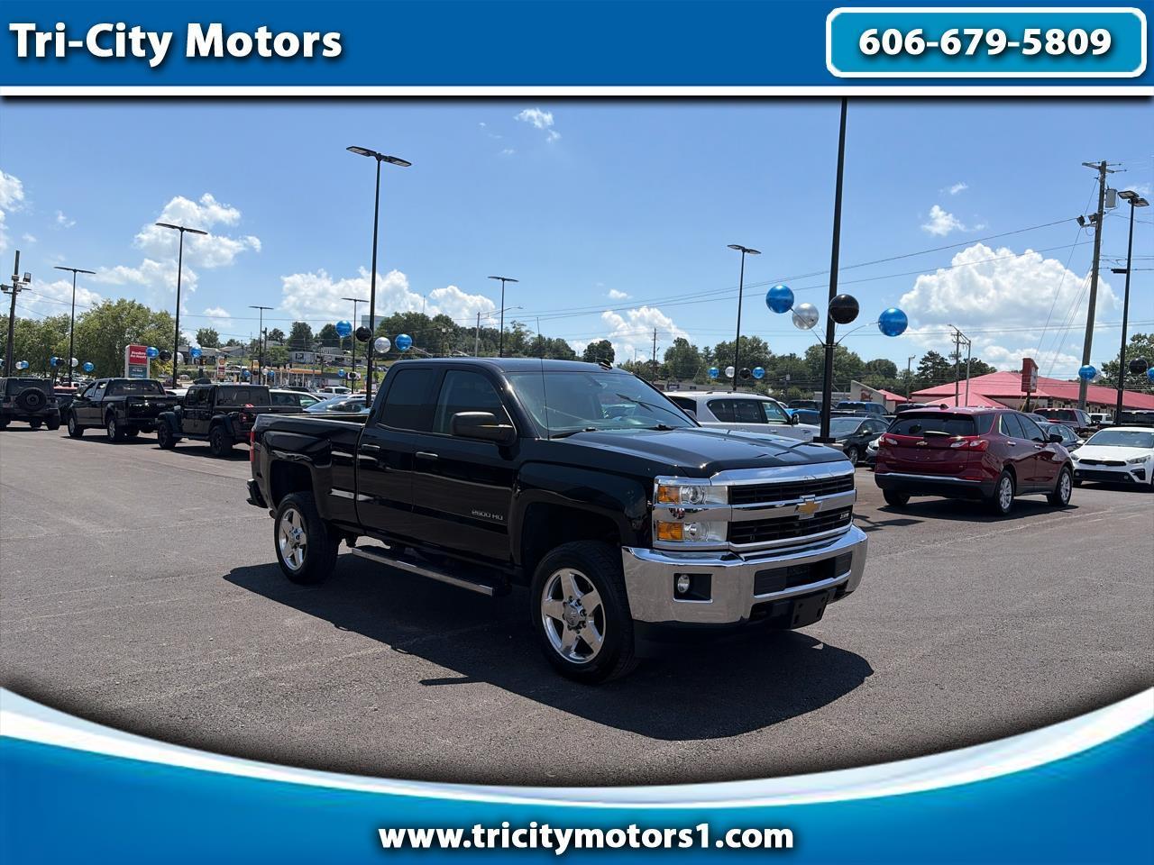 2015 Chevrolet Silverado 2500HD 4WD Double Cab 144.2" LT