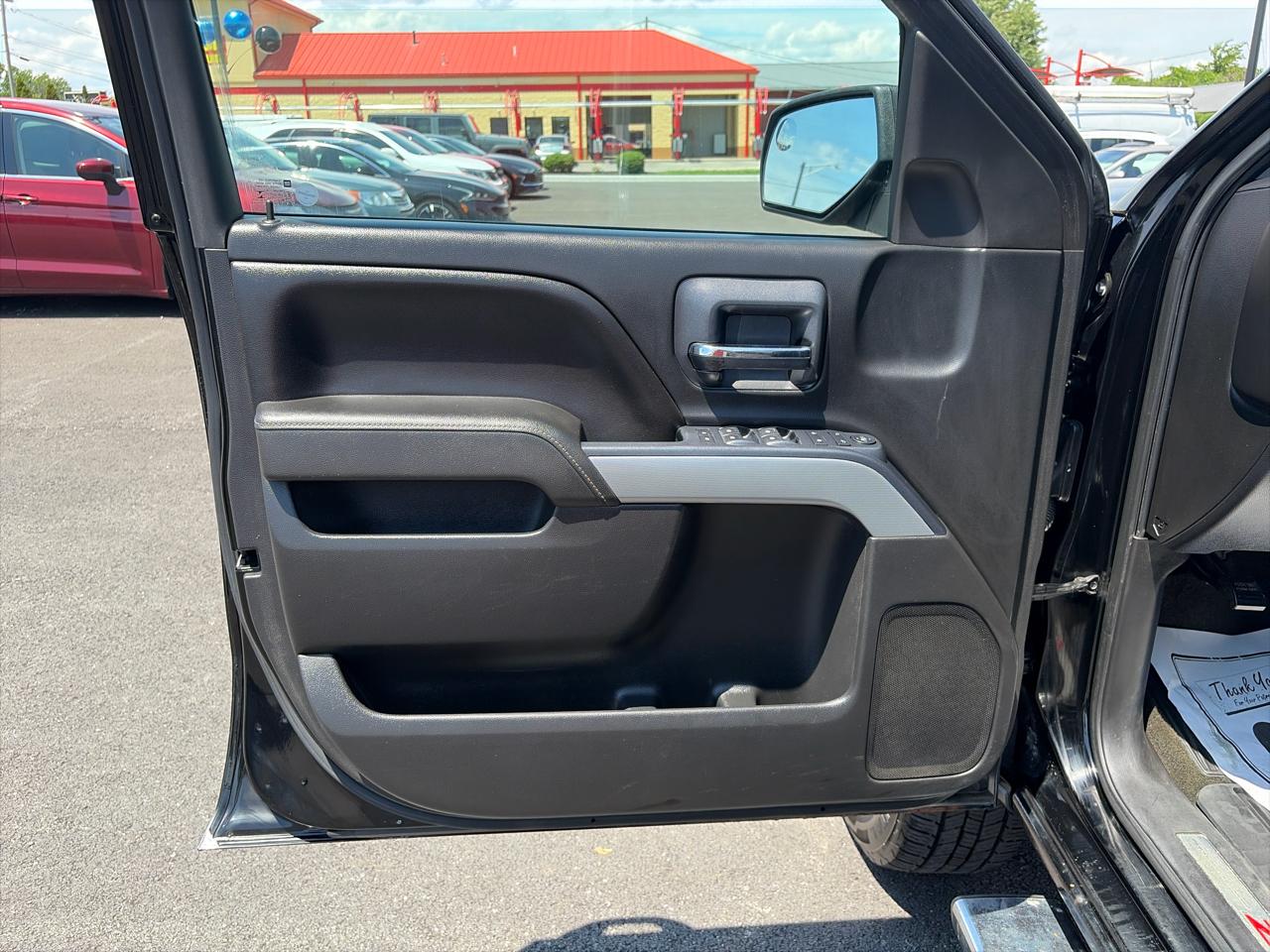 Chevrolet Silverado 2500HD 4WD Double Cab 144.2" LT 2015