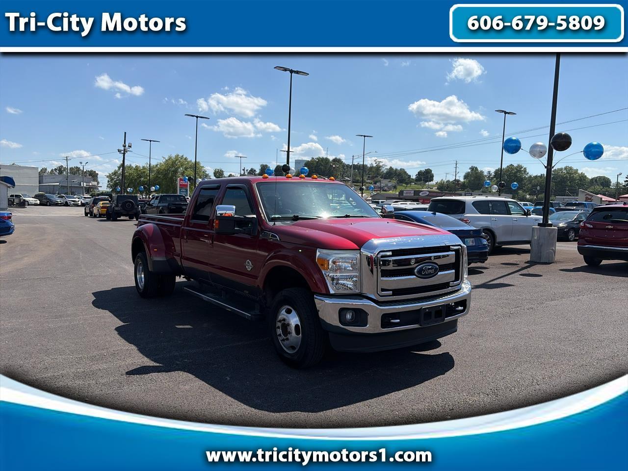 Ford Super Duty F-350 DRW 4WD Crew Cab 172" Platinum 2016