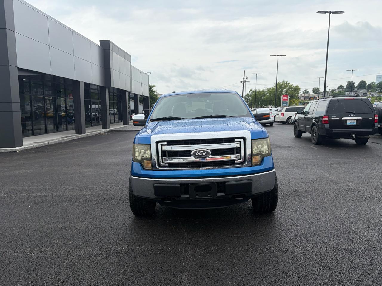 Ford F-150 4WD SuperCrew 145" XLT 2013