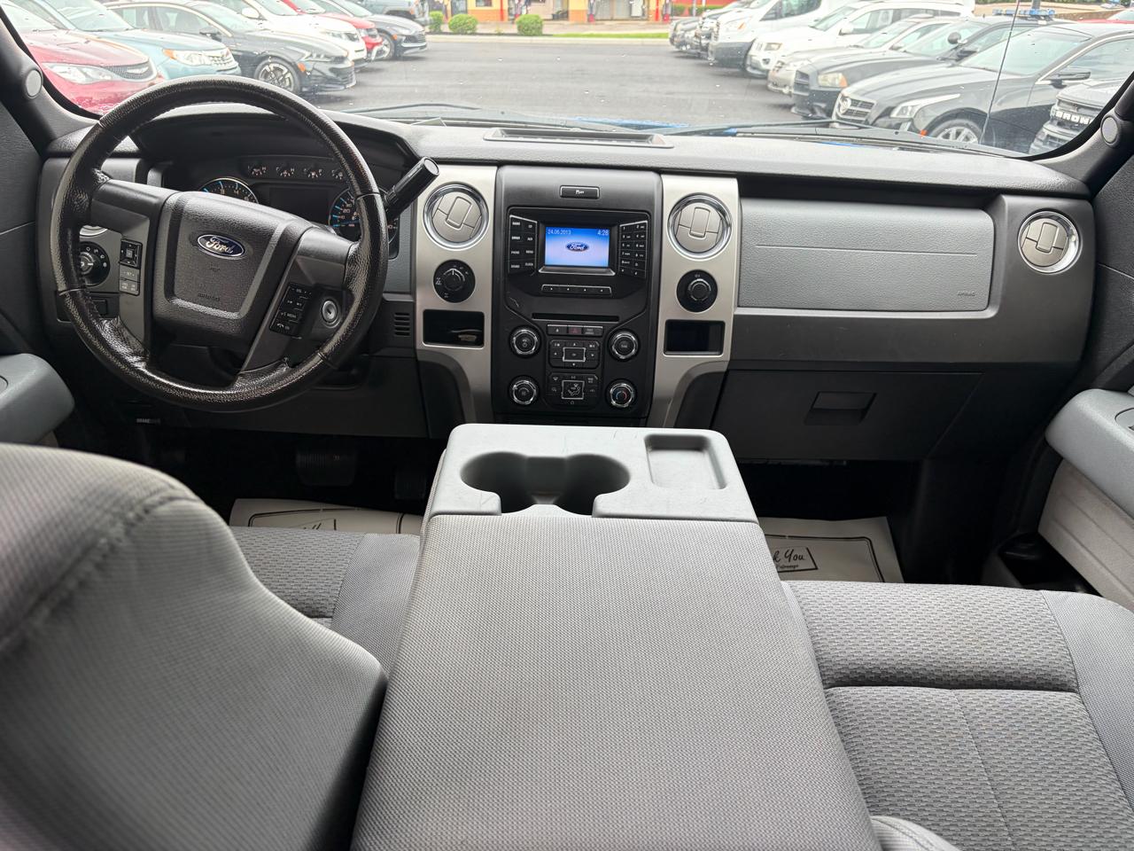 Ford F-150 4WD SuperCrew 145" XLT 2013