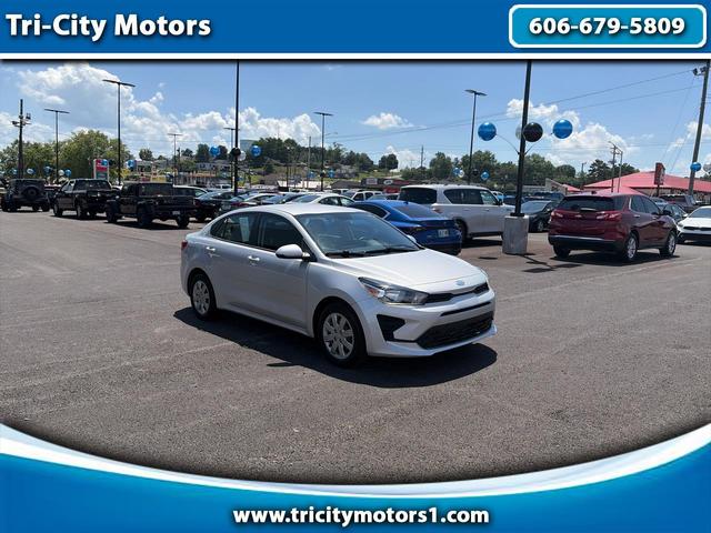 Silver 2021 Kia Rio LX FWD Sedan Front-Wheel Drive Automatic