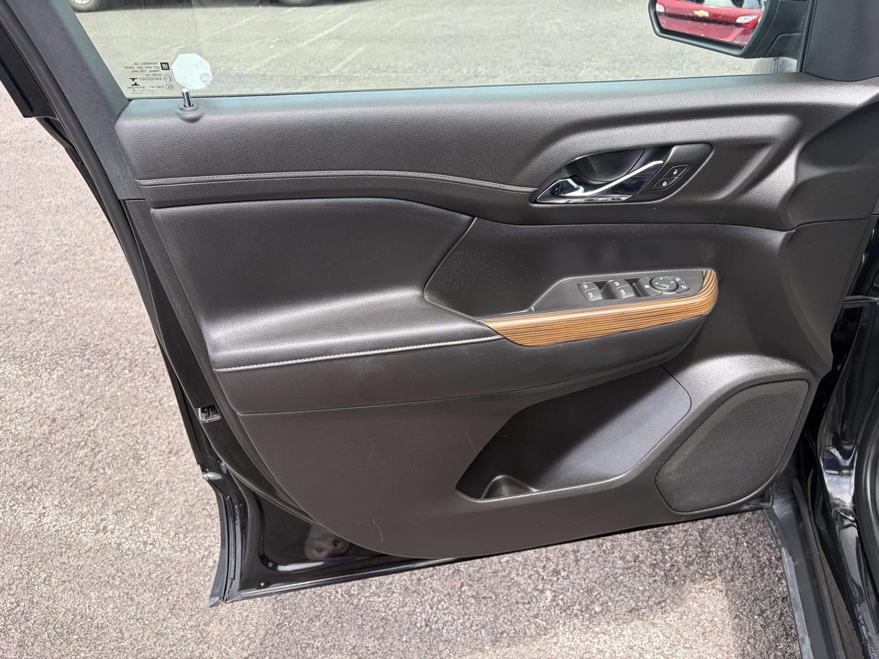 GMC Acadia AWD 4dr SLE w/SLE-1 2019