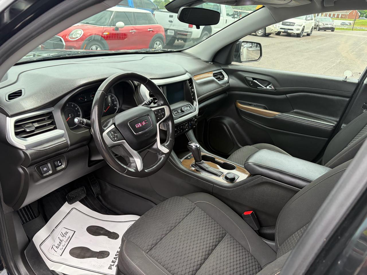 GMC Acadia AWD 4dr SLE w/SLE-1 2019