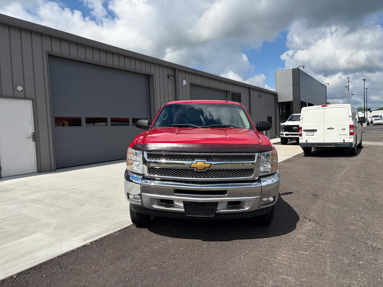 Chevrolet Silverado 1500 4WD Ext Cab 143.5" LT 2012